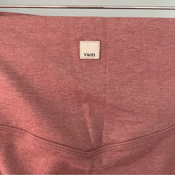 VUORI Clean Elevation Performance Legging pink size large - Picture 8 of 16